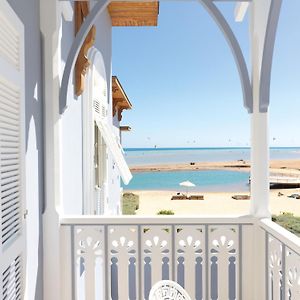 Super Premium Suite Sea View